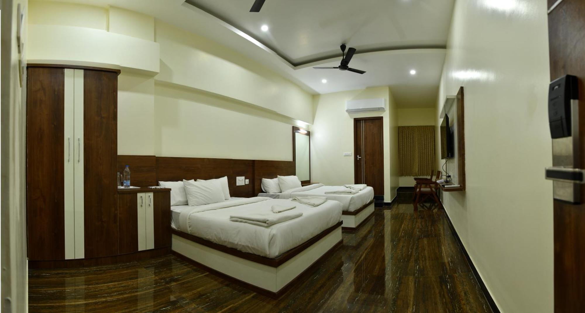 Hotel Nivetha Inn Coimbatore Exterior foto