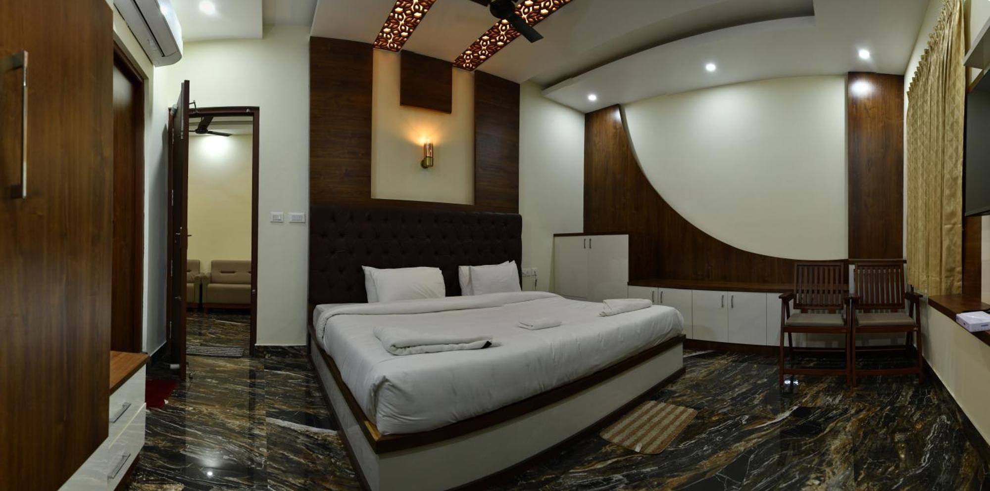 Hotel Nivetha Inn Coimbatore Exterior foto